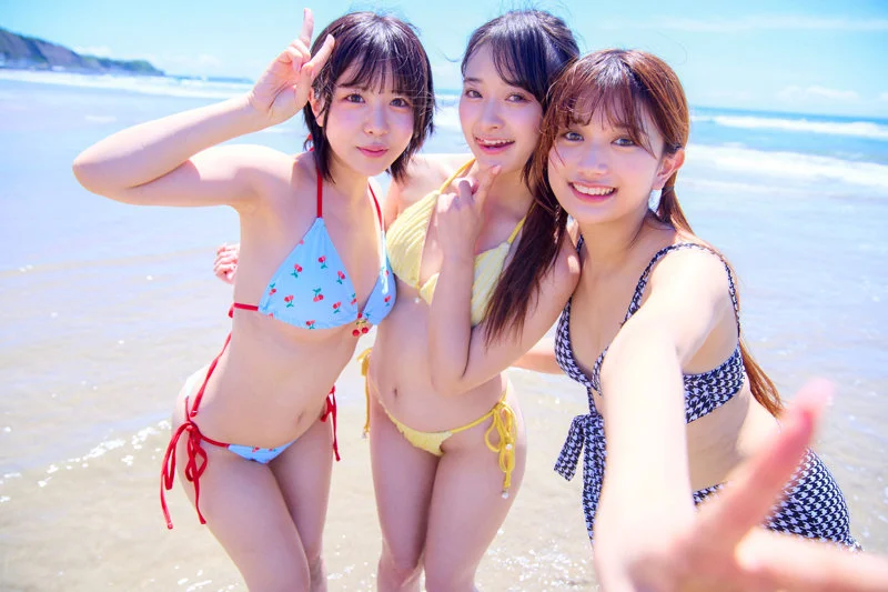 かりん＆こなつ＆かほ 無料サンプル画像(2) 【無料エロ漫画と動画(R18)】