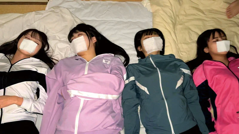 女子陸上部員213S＆R＆M＆K＆Y 無料サンプル画像(1) 【無料エロ漫画と動画(R18)】