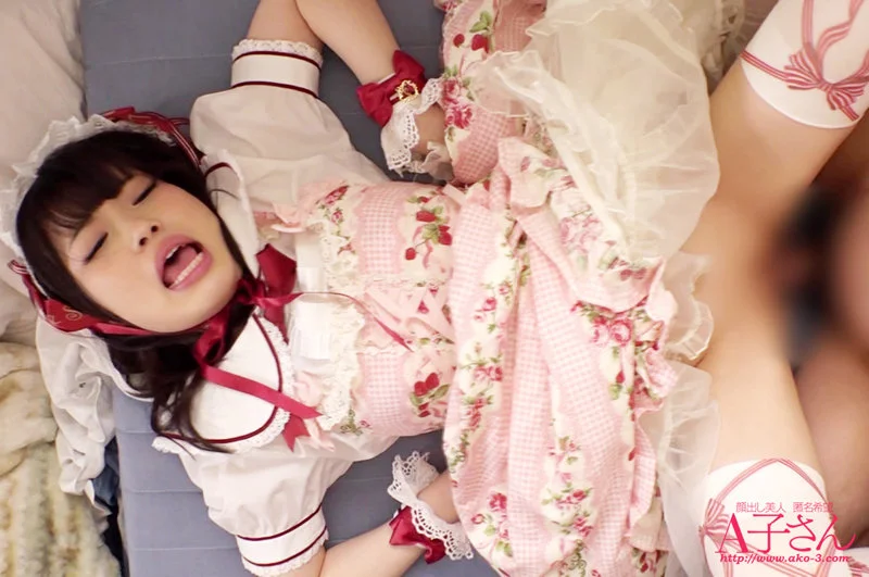 RIKAちゃん 無料サンプル画像(5) 【無料エロ漫画と動画(R18)】